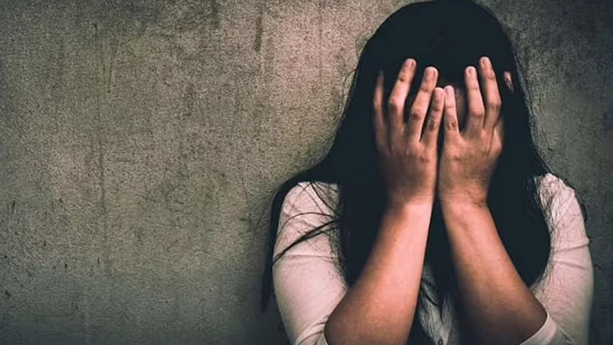 রায়পুরায় কু-প্রস্তাবে রাজি না হওয়ায় কিশোরীকে ছুড়িকাঘাতের অভিযোগ