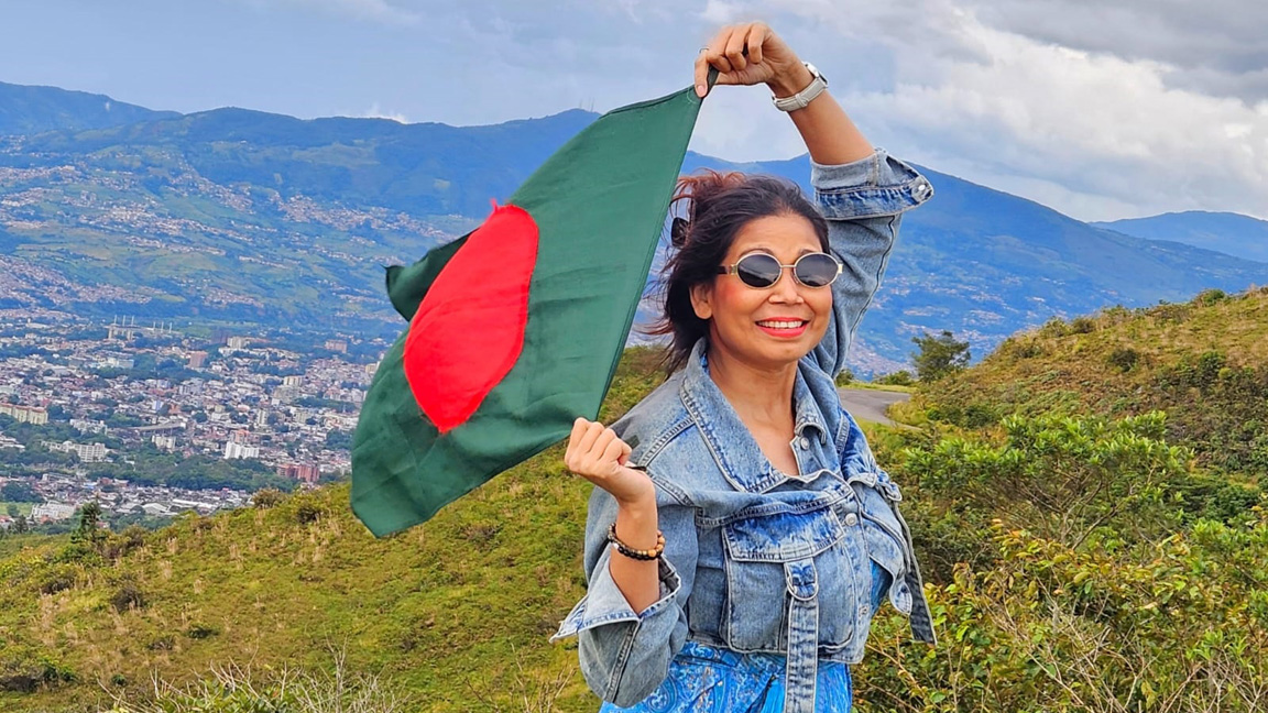 ১৮৪ দেশ ভ্রমণ করে ইতিহাস গড়লেন নাজমুন নাহার